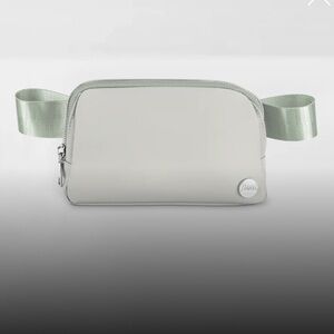 Belt Bag by Neat Method